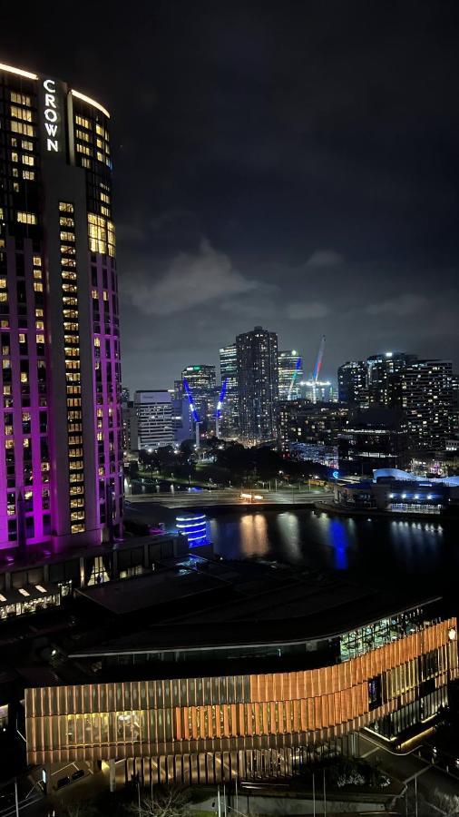 Sophisticated Designer Condo W River & City Views Ville de Ville de Melbourne Extérieur photo