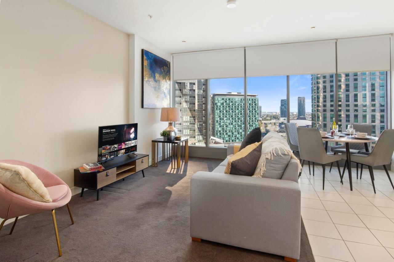 Sophisticated Designer Condo W River & City Views Ville de Ville de Melbourne Extérieur photo